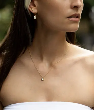 7_d330c830-02fb-46a1-a31a-15ab2725164a_380x443_crop_center.webp